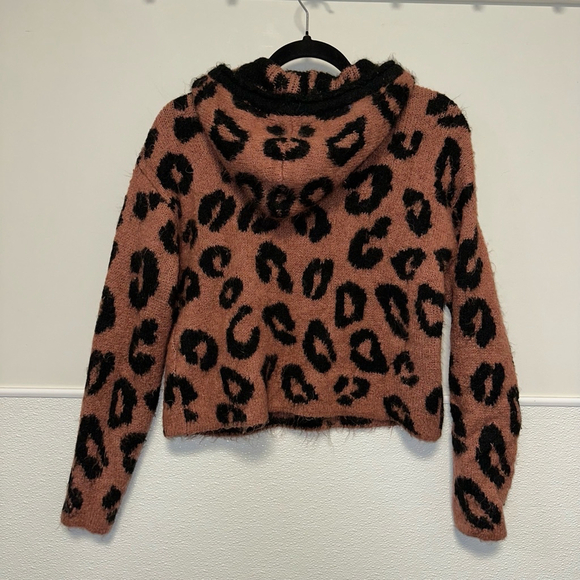 Women's PINK by Victoria's Secret Sweater XS Cheetah Hoodie Tan & Black Croppped - Picture 2 of 12